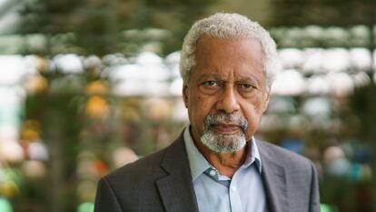 El escritor Abdulrazak Gurnah, Nobel de Literatura en 2021, en mayo pasado en Hay-on-Wye (Gales).