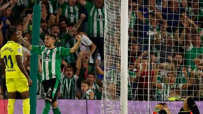Rodri celebra su gol ante el Villarreal ante la incredulidad de Samu.