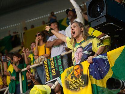 24 July 2022, Brazil, Rio de Janeiro: A supporter of Brazilian President Jair Bolsonaro cheers during Bolsonaro's re-election official campaign launch at Maracanazinho Stadium. Photo: Fernando Souza/
Fernando Souza/ DPA
24/07/2022 ONLY FOR USE IN SPAIN