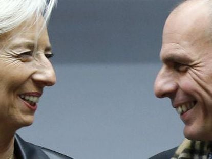 El ministre grec de Finances, Iannis Varufakis, i la cap de l'FMI, Christine Lagarde, ahir a la nit a Brussel·les.