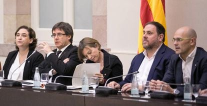 Colau, Puigdemont, Forcadell, Junqueras i Romeva, aquest divendres.