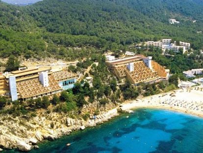Hotel de Hispania en la Cala de San Miguel de Ibiza, adquirido el pasado a&ntilde;o.