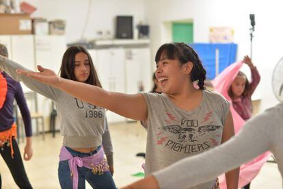 A los 10 años, Aldana Franco comenzó a tomar clases de danza árabe en el Centro comunitario de SonRisas,