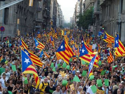 Manifestaci&oacute;n a favor de la independencia de Catalu&ntilde;a en la Diada de 2014.