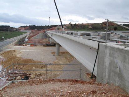 Viaducto de Velasco en la Autovía del Duero A-11.