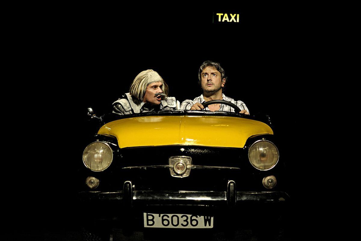 Los actores Marc Rodríguez (a la izquierda) y Xavier Ricart, en una ...