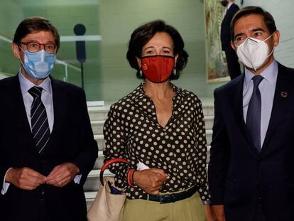 Jose Ignacio Goirigolzarri , Ana Patricia Botin and Carlos Torres during the conference of the President of the Government, Pedro Sanchez, at Casa America, in Madrid 31 August 2020