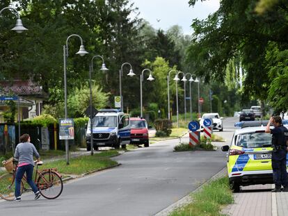 Stahnsdorf, distrito residencial en el suroeste de Berlín donde la Policía ha alertado a la población de que un animal salvaje, presumiblemente una leona, anda suelto por la zona.
