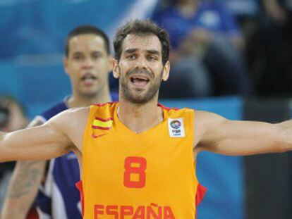 Calderón, durante el partido contra Finlandia.