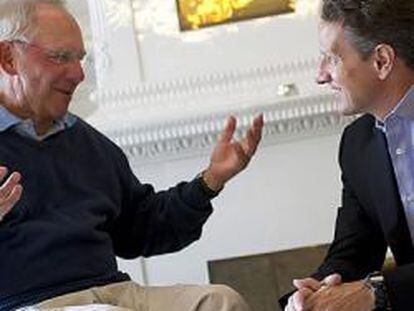 Geithner y Schäuble respaldan los esfuerzos europeos para salvar el euro