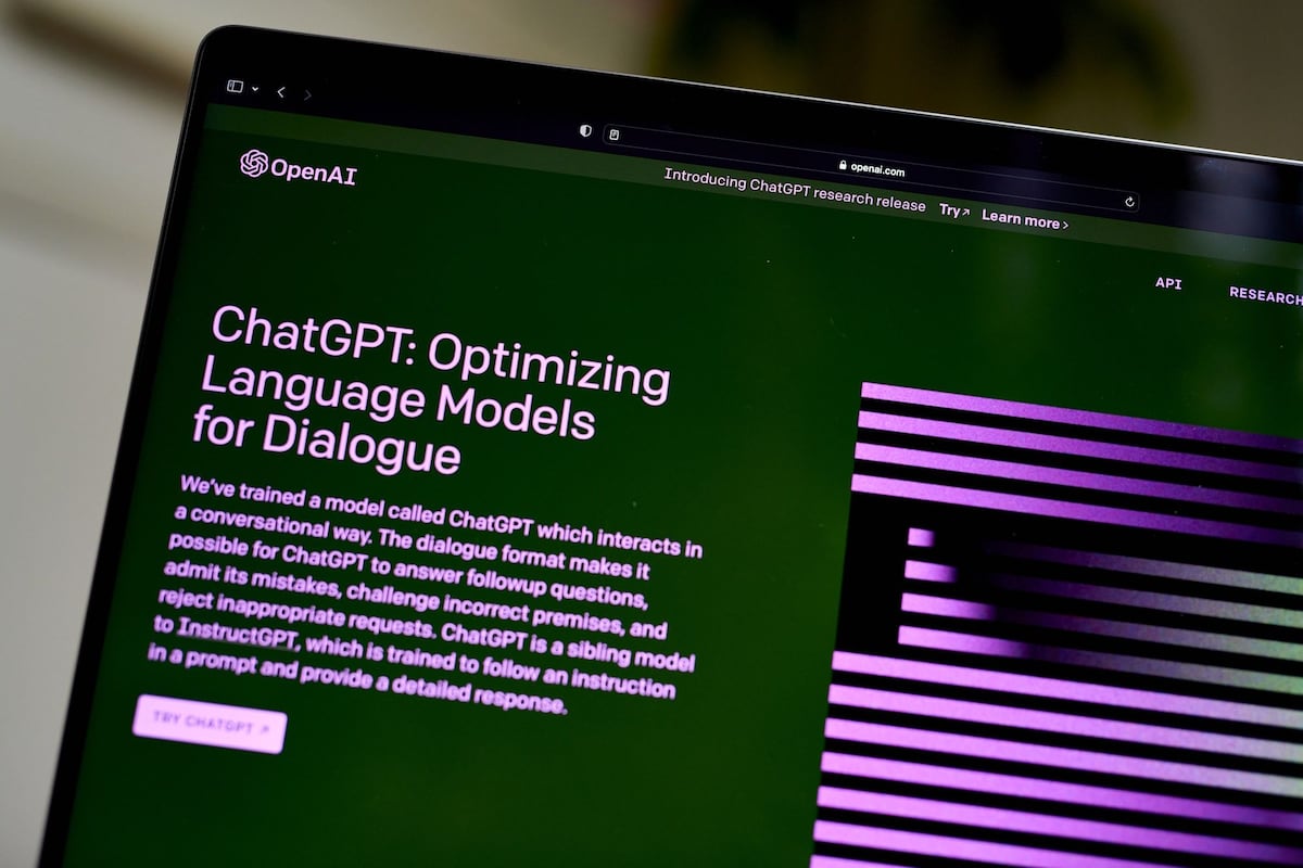 ChatGPT: Lo que Sócrates diría a la inteligencia artificial | Opinión