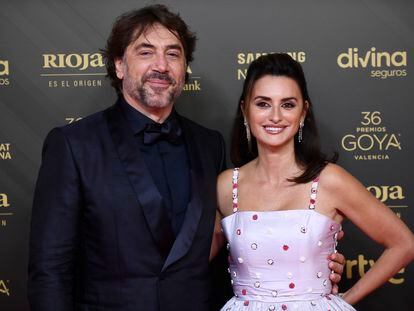 Javier Bardem y Penélope Cruz, en la última edición de los Premios Goya, en el Palau de les Arts de Valencia, el 12 de febrero de 2022.