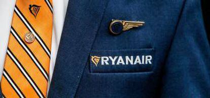 Imagen del logotipo y nombre de la aerolínea irlandesa Ryanair.