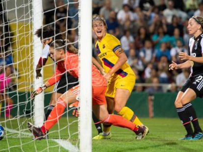 Alexia marca el primer gol del Barcelona a la Juventus.