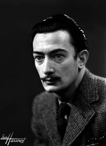Salvador Dalí en 1935. 