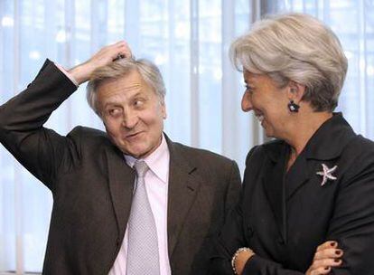 Jean-Claude Trichet conversa con Christine Lagarde el pasado mayo en una reunión en Bruselas.