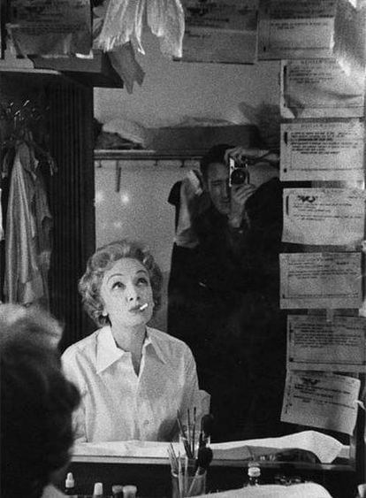 William Claxton fotografía a Marlene Dietrich en 1955 y se autorretrata.