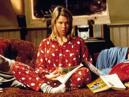 'El diario de Bridget Jones' se proyectó por primera vez en los cines en 2001. En la cinta, una torpe y simpática Bridget interpretada por Renee Zellweger vive un triángulo amoroso e intenta decidirse entre su amor platónico, Daniel Cleaver (Hugh Grant), y el buen chico, que es en realidad con quien le conviene estar, Mark Darcy (Colin Firth). En el 15 aniversario del estreno repasamos qué ha sido de sus actores principales.