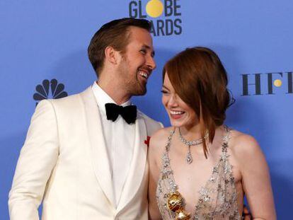 Ryan Gosling y Emma Stone, en la &uacute;ltima entrega de los Globos de Oro.