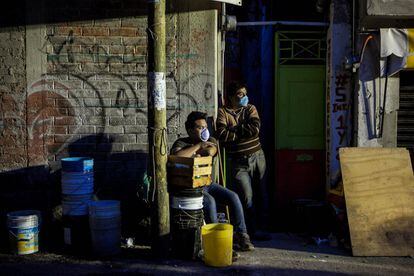 Después del terremoto de magnitud 7,1 el pueblo quedó sin luz durante las primeras horas.