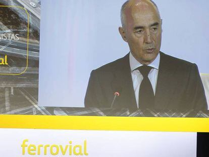 Rafael del Pino se dirige a los accionistas de Ferrovial en la pasada junta de accionistas de la constructora.