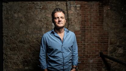 Chris Brancato, creador de Narcos, en el espacio cultural de Matadero en Madrid.