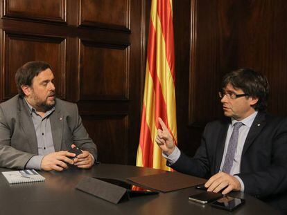 Reuni&oacute; de Junqueras i Puigdemont, avui al Parlament, per tractar el d&egrave;ficit.