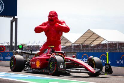 Carlos Sainz, en su Ferrari, el sábado en el circuito Paul Ricard, en Le Castellet.