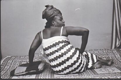 'Malick Sidibé. Vues de dos (Back View), 1999'.