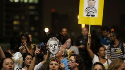 Protesta contra el Gobierno de Brasil.