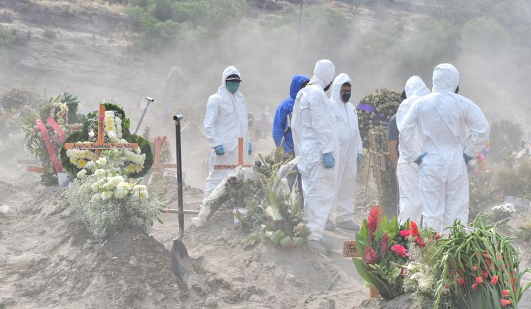 Casi ocho de cada diez muertos por coronavirus en México no ...