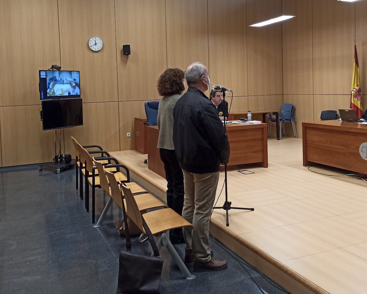 Valencia: Absueltos dos funcionarios que accedieron al fichero de Rocío Carrasco porque los datos no eran sensibles y no hubo perjuicio | Comunidad Valenciana