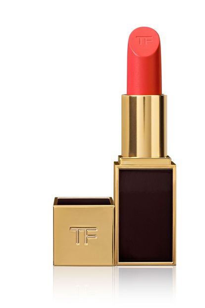 Barra de labios de la colección Private Blend de Tom Ford en el tono True Coral (47,50 euros).