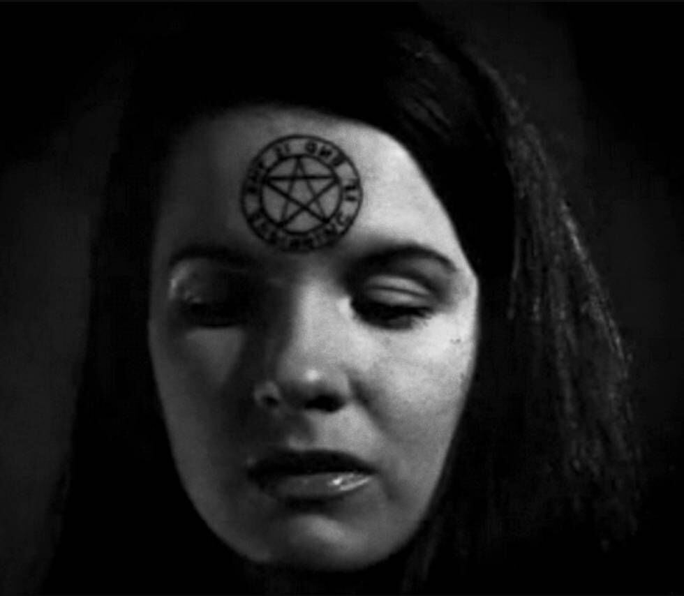 Fotograma de 'Witch’s Cradle', dirigida por Maya Deren con Pajorita Matta.