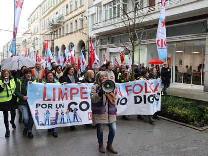 Manifestación de trabajadoras de la limpieza por las calles de Lugo el pasado 12 de diciembre, en una imagen divulgada por la CIG.