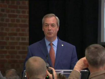 Dimite Farage, destacado partidario del 'leave'