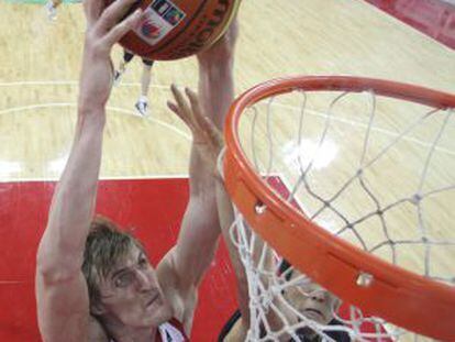 Kirilenko contra Corea.