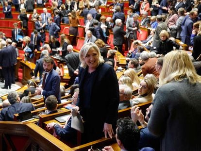 Marine Le Pen, en la Asamblea Nacional francesa en París, el 18 de febrero.