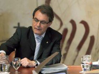 El presidente de la Generalitat, Artur Mas, ayer durante la reunión semanal del gobierno catalán.