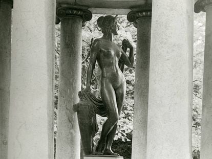 La estatua de Afrodita, en su antiguo emplazamiento del parque de Bauernberg, en Linz (Austria), ciudad en la que creció Adolf Hitler.