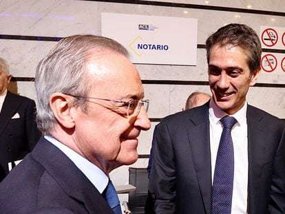 El presidente de ACS, Florentino Pérez, y el consejero delegado del grupo, Juan Santamaría.