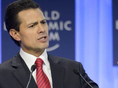 El presidente de M&eacute;xico Enrique Pe&ntilde;a Nieto en un panel en el Foro Econ&oacute;mico Mundial 