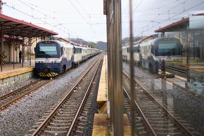 Estación de cercanías en Cabezón de la Sal (Cantabria).