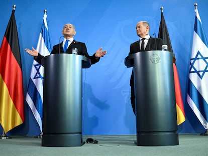 Netanyahu (izquierda) y Scholz, este jueves en Berlín.