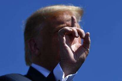 El presidente de EE UU, Donald Trump, gesticula durante un acto en el Miriotti Building Products Factory en Old Forge, Pennsylvania, el pasado 20 de agosto. 