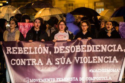 Manifestación convocada por plataformas contra la violencia machista en homenaje a Diana Quer, en Santiago de Compostela, en enero de 2018.