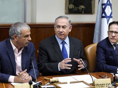 El primer ministro israel&iacute;, Benjam&iacute;n Netanyahu, en la reuni&oacute;n del Gobierno del domingo. 