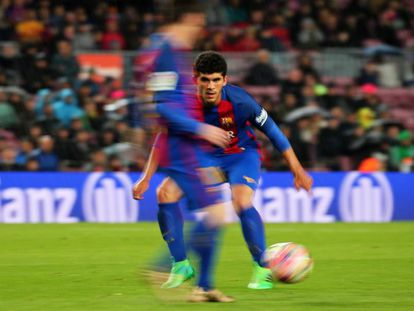 Aleñá, un partido con el Barça.