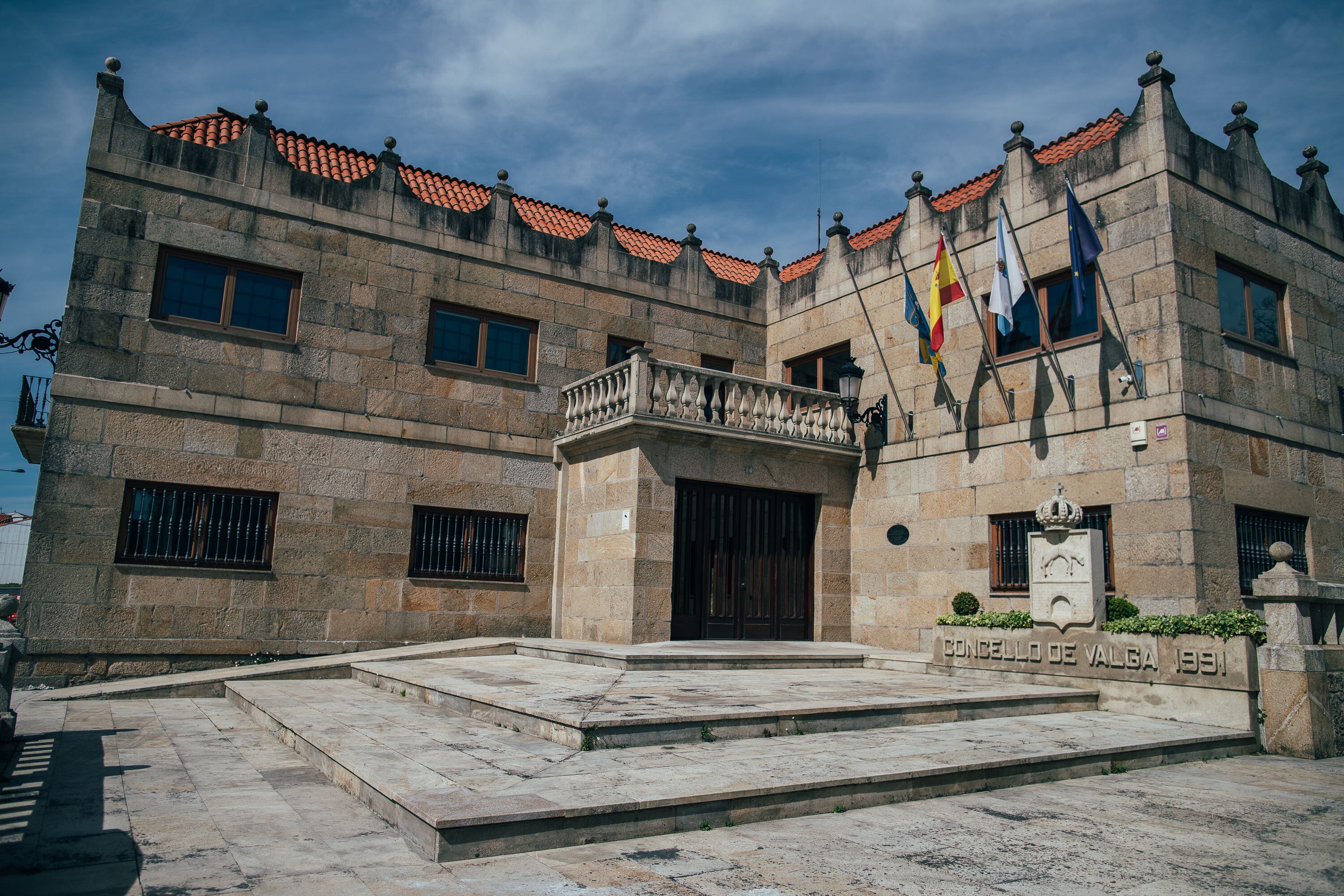 Vista de la casa consistorial del ayuntamiento de Valga (Pontevedra). 
