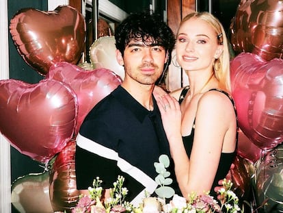 Joe Jonas y Sophie Turner, en una imagen compartida en las redes sociales de la actriz.